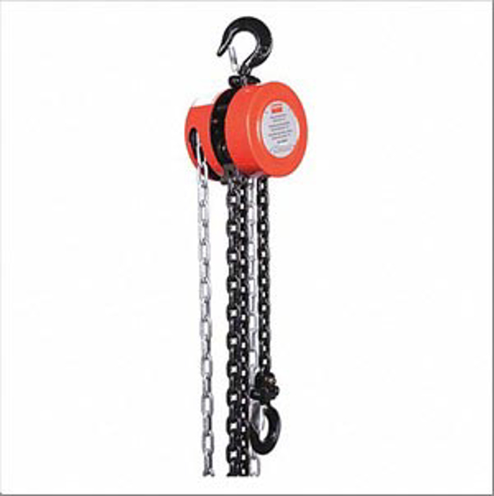 Picture of MANUAL CHAIN HOIST- 1-000 LB LOAD CAPACITY- 10 FT HOIST LIFT- 25/32 IN HOOK OPENING