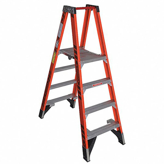 Picture of TWIN PLATFORM STEPLADDER 4 FT FGL 300 LB